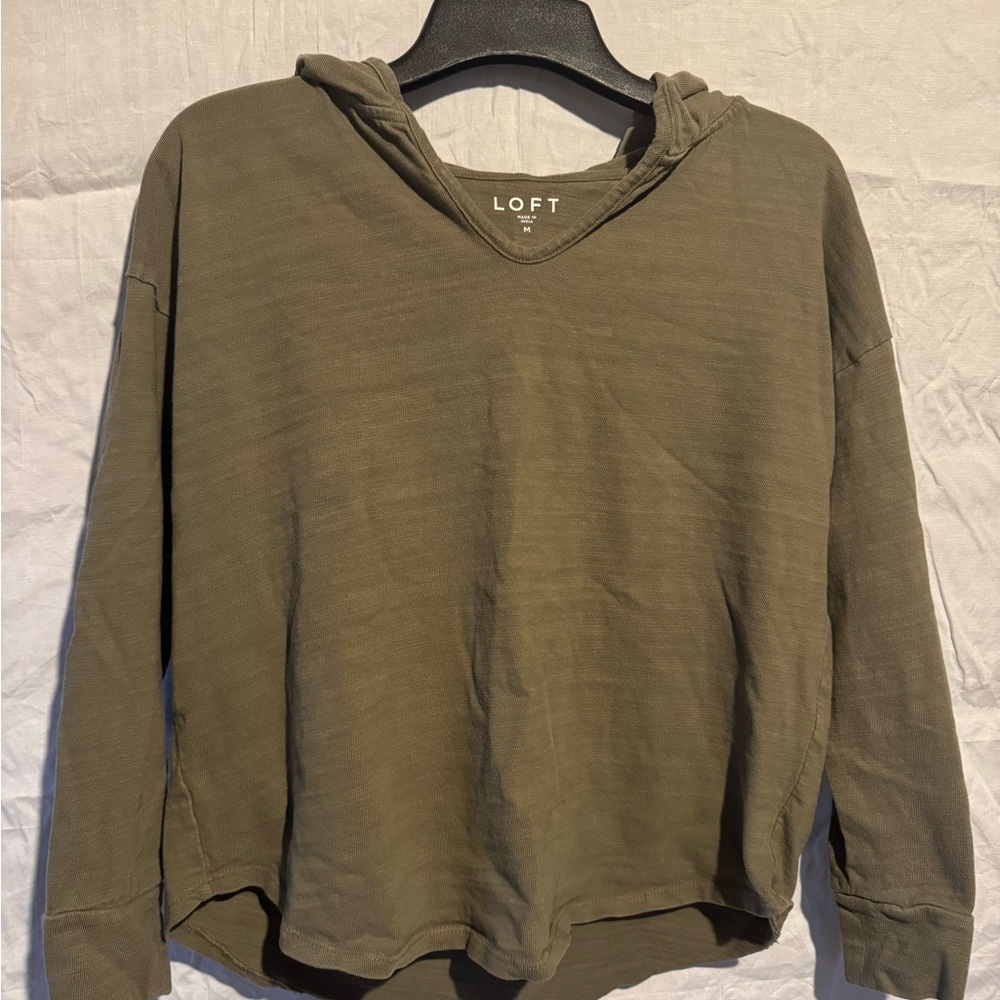 LOFT Olive V-Neck Pullover Top